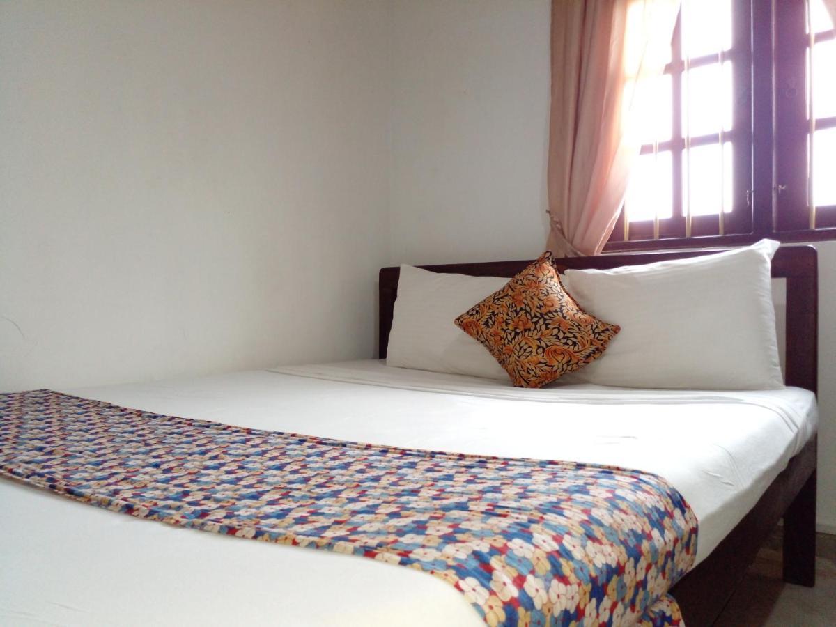 קנדי Muduna Walawwa Resort מראה חיצוני תמונה