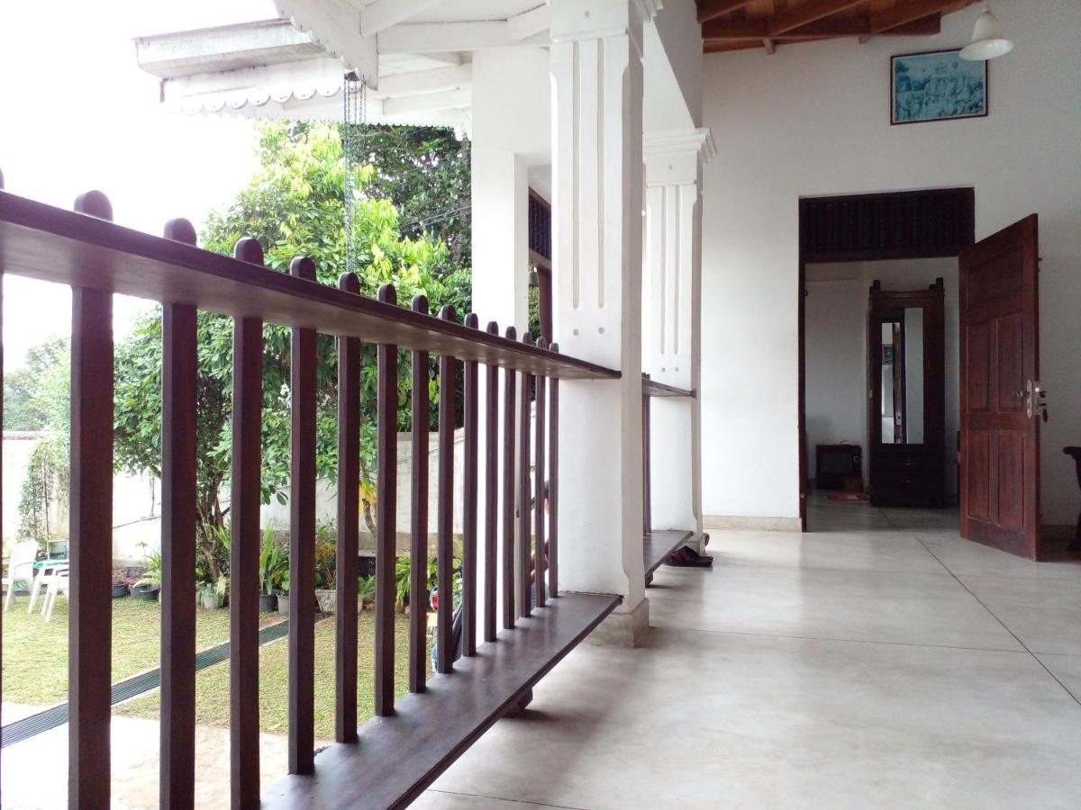 קנדי Muduna Walawwa Resort מראה חיצוני תמונה